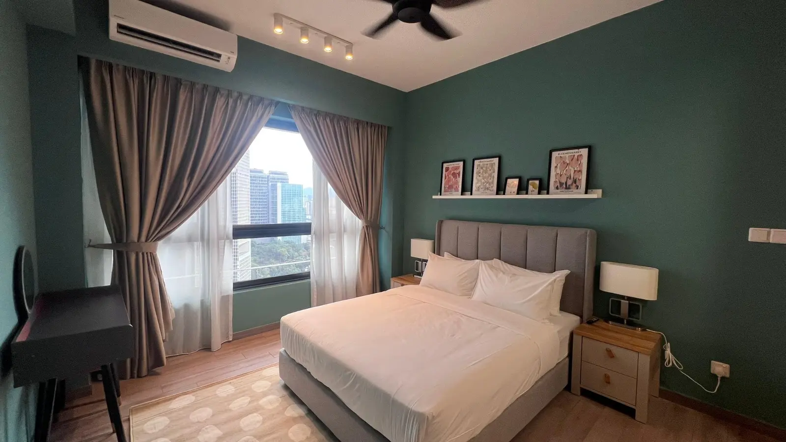 Master bedroom with Bukit Bintang city view