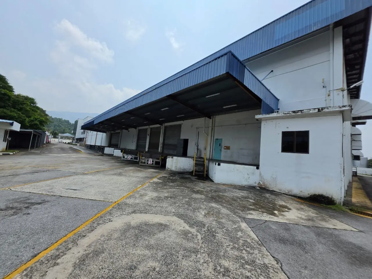 Covered loading bays at the Senawang industrial factory